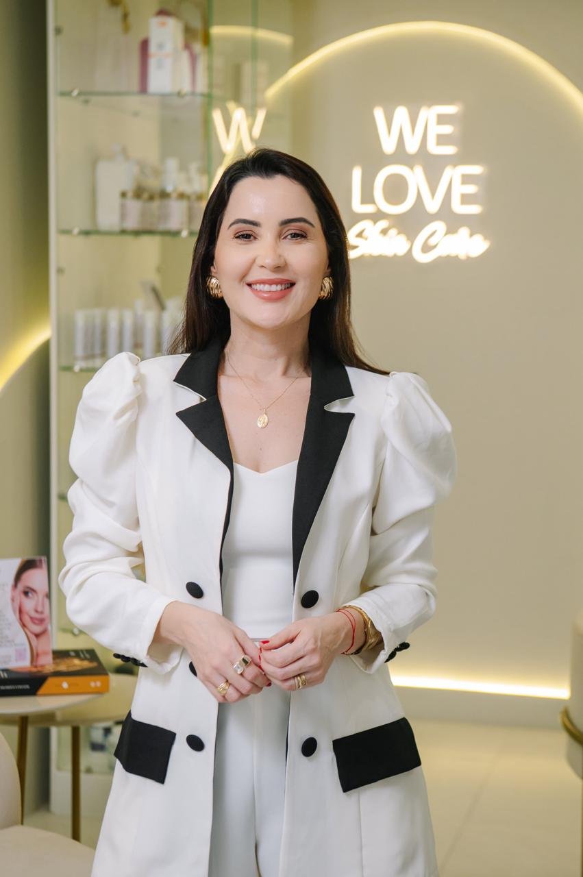 Rebecca Holanda, especialista em estética facial